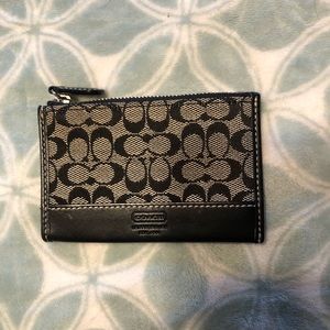 COACH Signature Change Purse